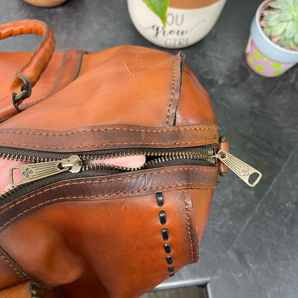 Patricia Nash overnight bag.